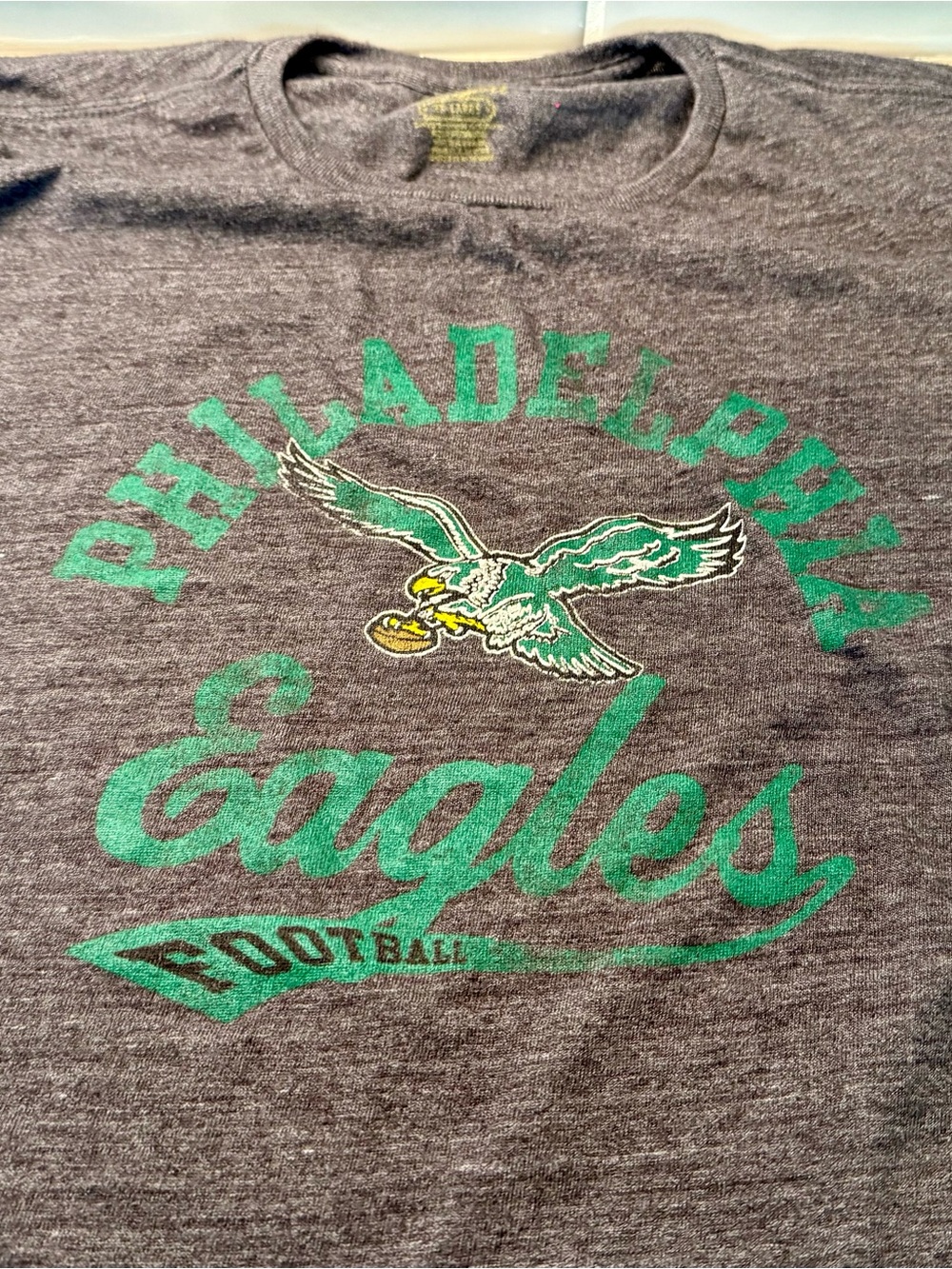 Retro logo Philadelphia Eagles t shirt